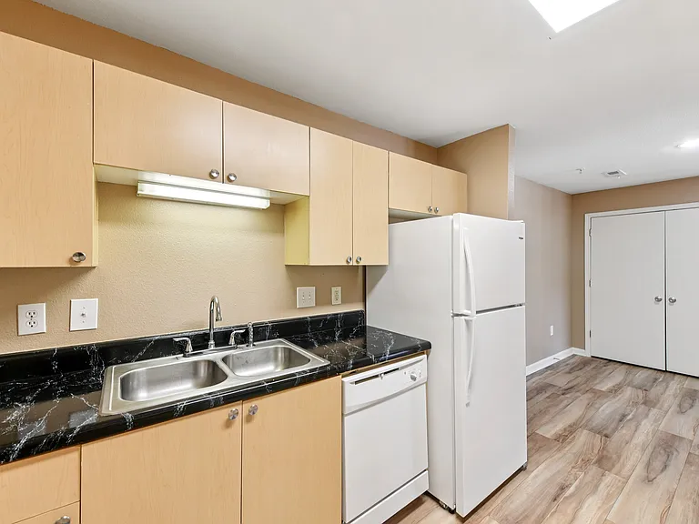 Westfield Thorngrove, LLC — Photo 38