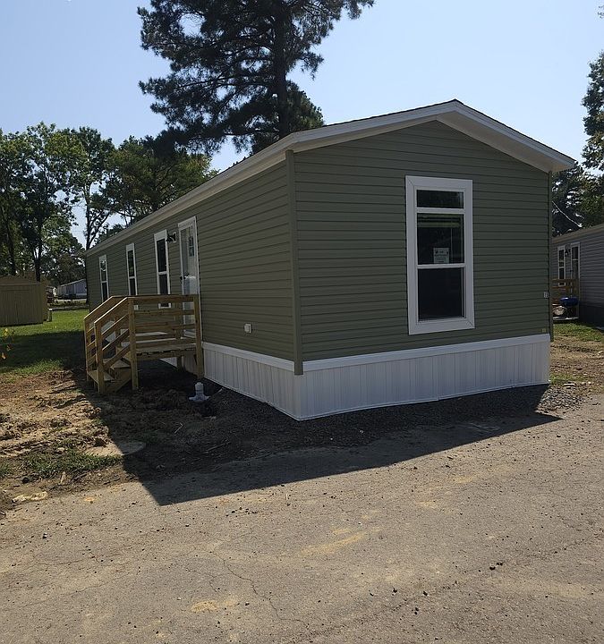 1st image of 475 E Robins St Lot 15