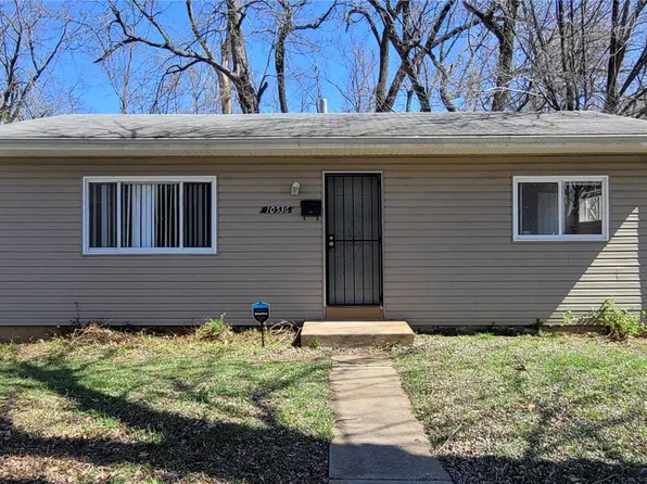 10536 Duke Dr, Saint Louis, MO 63136