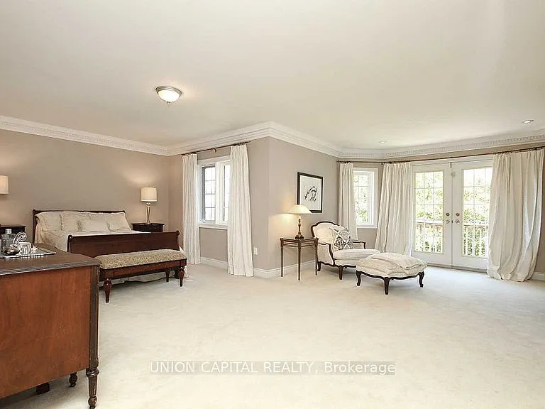 75 Langtry Pl — Photo 17