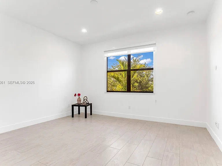 20919 NW 1st Dr — Photo 31