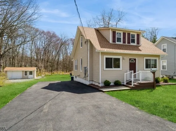 24 Randolph Ave, Mine Hill Twp., NJ 07803