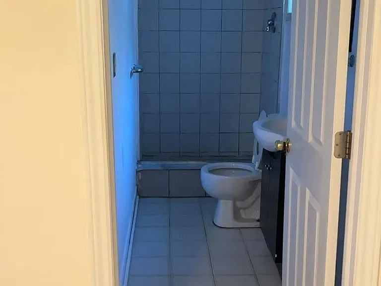 93 Morgan Ave — Photo 5
