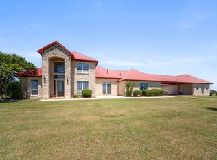 601 Zmolek Rd, Ennis, TX 75119
