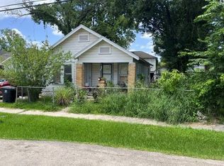 833 Wilkes St, Houston, TX 77009