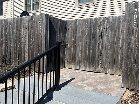3rd image of 1713 Bristol Walk #0