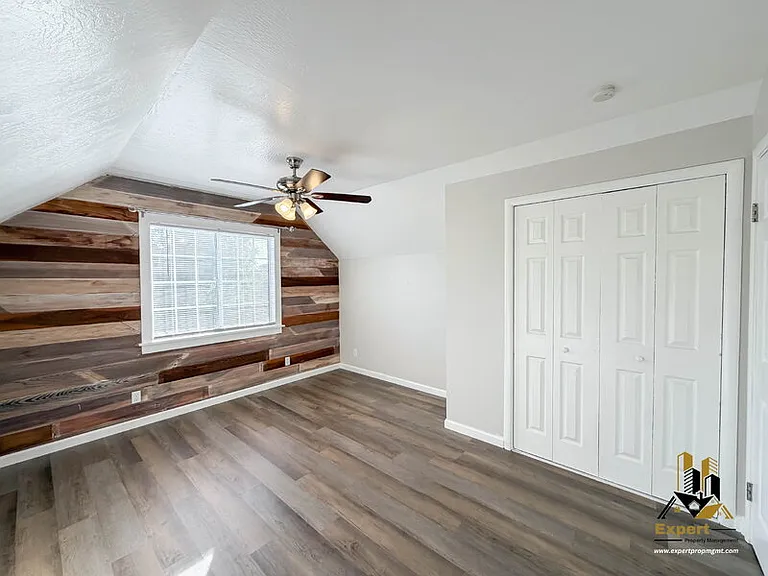 2116 Waterford Rd — Photo 9