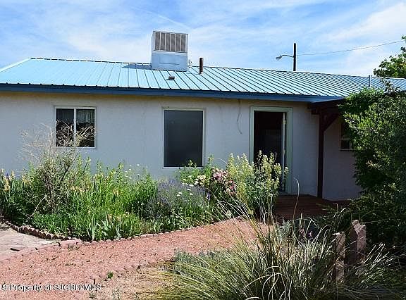 3rd image of 2625 N Mossman Dr