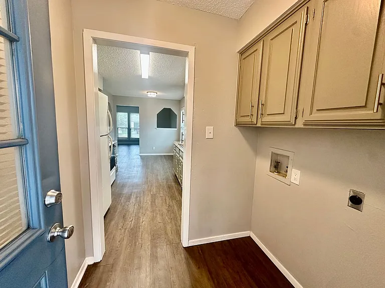 934 Cottonwood Trl — Photo 14
