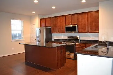 14300 Potomac Heights Ln — Photo 14