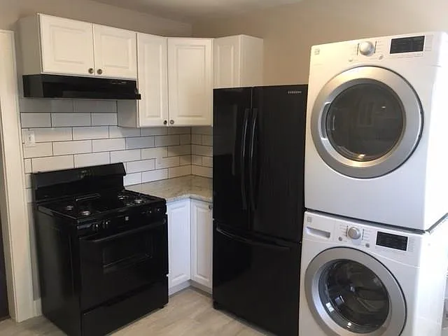 4623 Avenue O — Photo 10