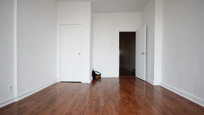 Rented by Nooklyn NYC LLC | media 16