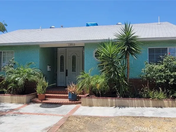 13915 Garber St, Pacoima, CA 91331