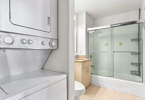 5th image of 228 Bushwick Ave #6AA