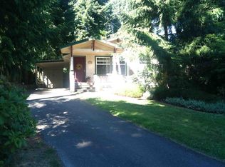 1732 NE Brockman Pl, Seattle, WA 98125