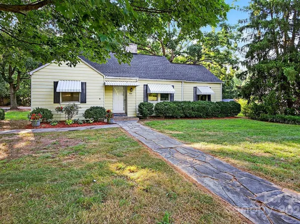 422 Wagner St, Troutman, NC 28166