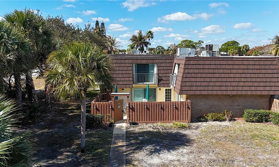 1st image of 6027 SE Riverboat Dr #812