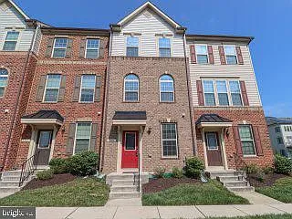 7721 Duncannon Ln — Photo 1