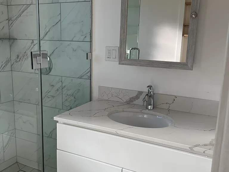1348 Dolores St #4 — Photo 16