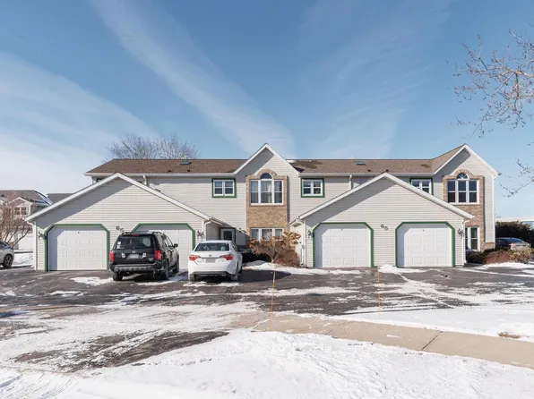 65 Stacy Lynn LANE #D, Hartford, WI 53027
