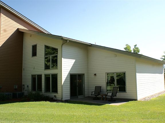 2nd image of 1061 Merlin Ln #6