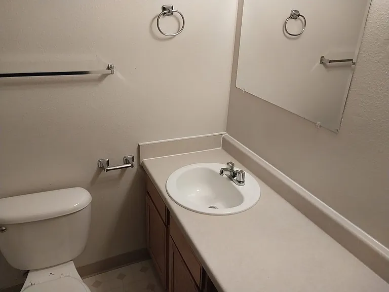 1920 Arthur St #29 — Photo 5