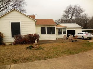 704 W Main St, Ovilla, TX 75154