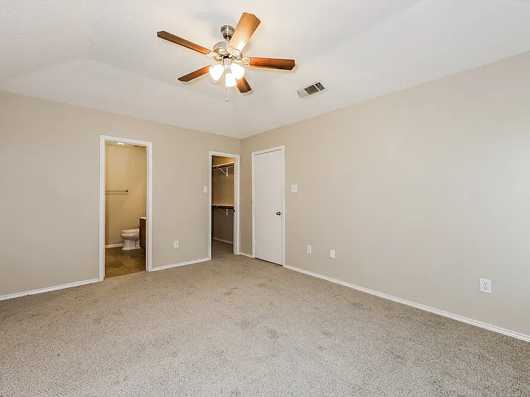 8736 Eaglestone Way — Photo 10