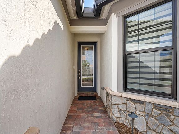 5th image of 8262 Cinch Way