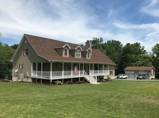 417 White Pine Ln, Capon Bridge, WV 26711