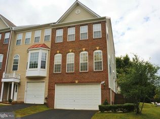 8477 Silverdale Rd, Lorton, VA 22079