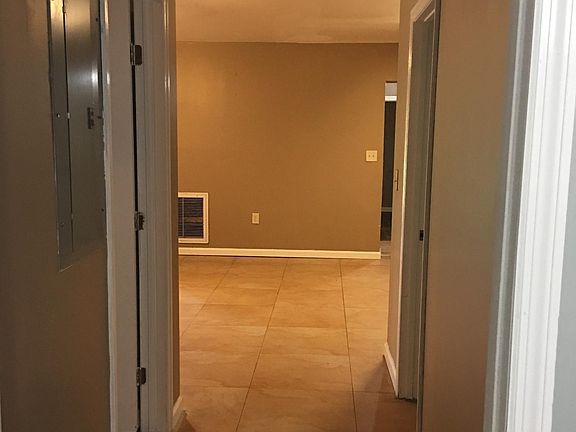 5th image of 8256 Brackridge Blvd S