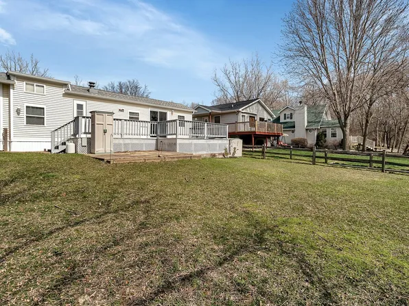 272 Fossil Bay Ct, Wilmington, IL 60481
