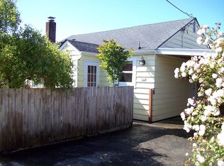 840 7th Ave, Seaside, OR 97138