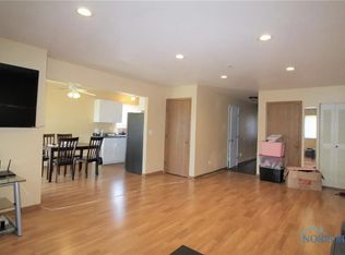 5735 Ryewyck Dr APT 3, Toledo, OH 43614