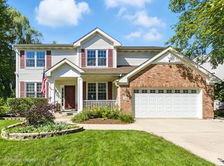 1432 Hartsburg Ln, North Aurora, IL 60542