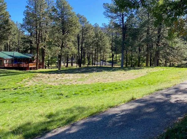 72 Avenida Lustrous Ave, Rociada, NM 87742