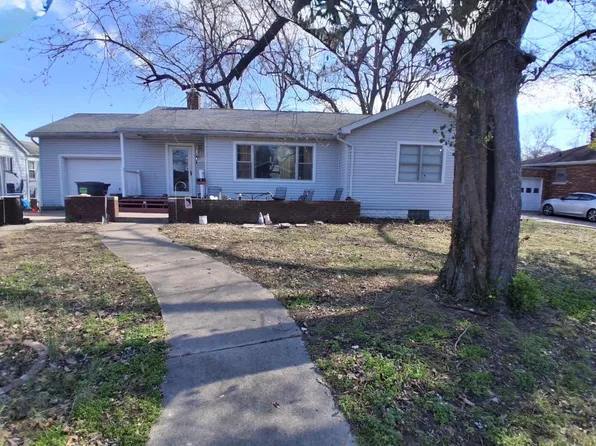 7305 Northern Dr, Belleville, IL 62223