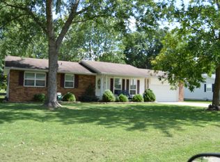 314 Northwood Ln, Salem, IL 62881