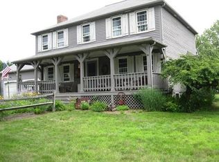 18 Waterview Dr, Medway, MA 02053