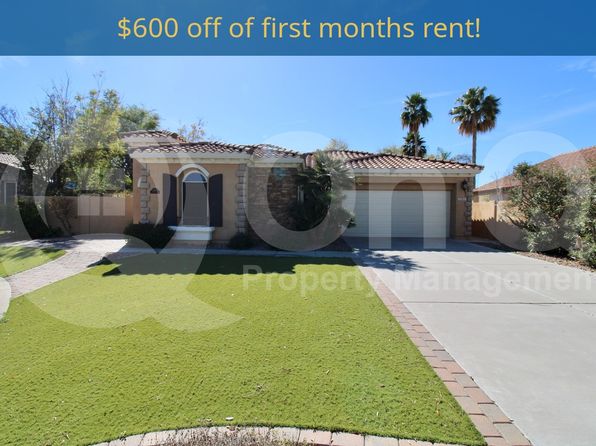 2451 E Honeysuckle Pl