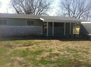 595 SE Elmhurst Ave, Bartlesville, OK 74006