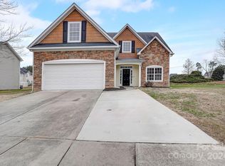 1002 Oakstone Dr, Monroe, NC 28110