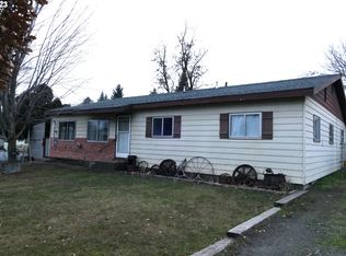 402 N 11th Ave, Elgin, OR 97827