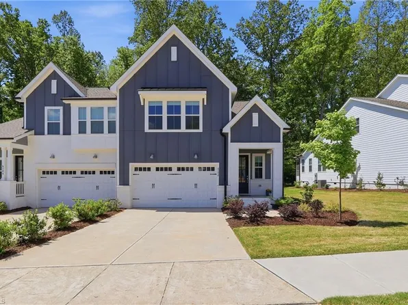 5122 Whaitley Ln, Greensboro, NC 27407