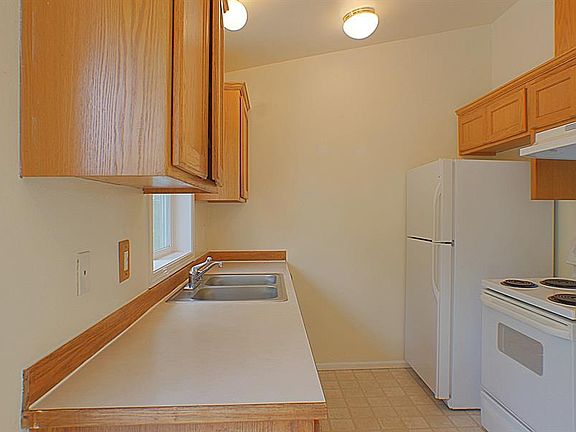 5th image of 14202 51st Ave NE