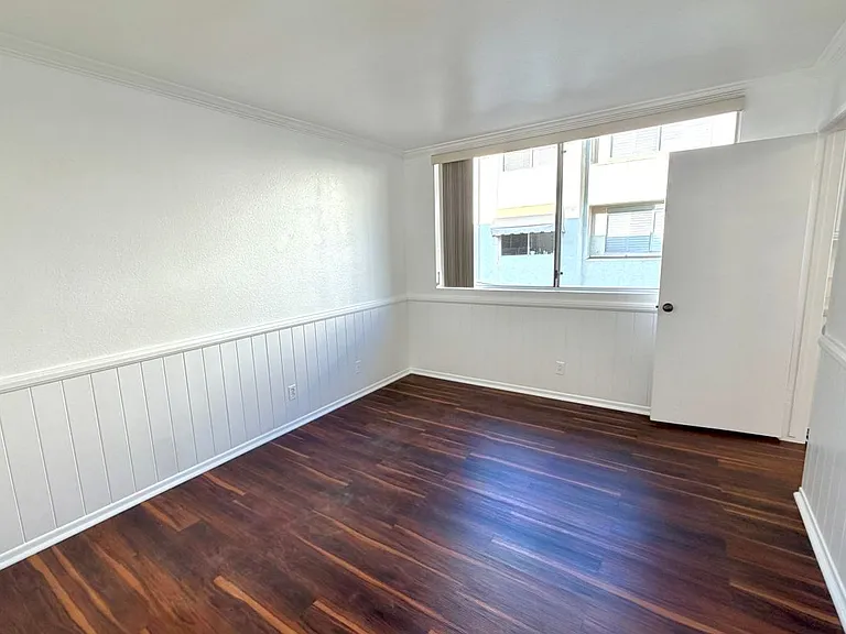 5420 Lindley Ave #21 — Photo 4