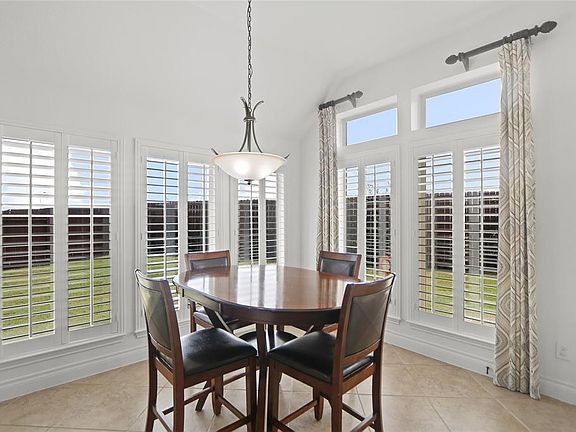 4th image of 27627 Quiet Canyon Lane
