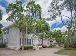 5 Crows Nest Ave, Beaufort, SC 29907