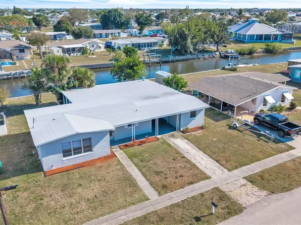 127 Godfrey Ave NE, Port Charlotte, FL 33952
